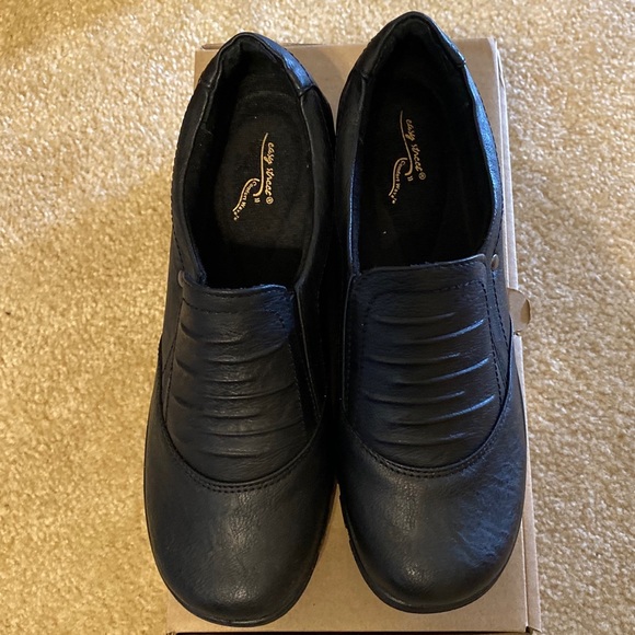 Easy Street Proctor - Picture 1 of 5